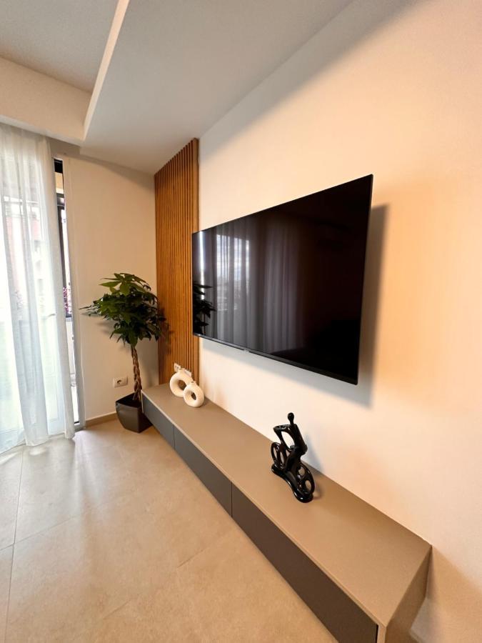 Noon Apartments Tirana Kültér fotó